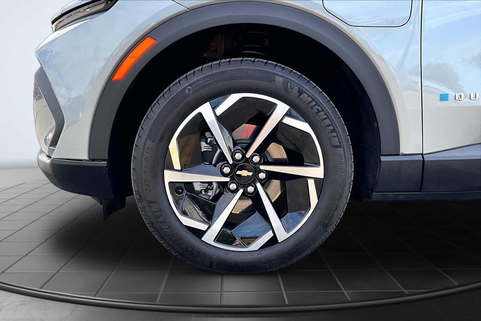 Thumbnail: 2025 Chevrolet Equinox - 8