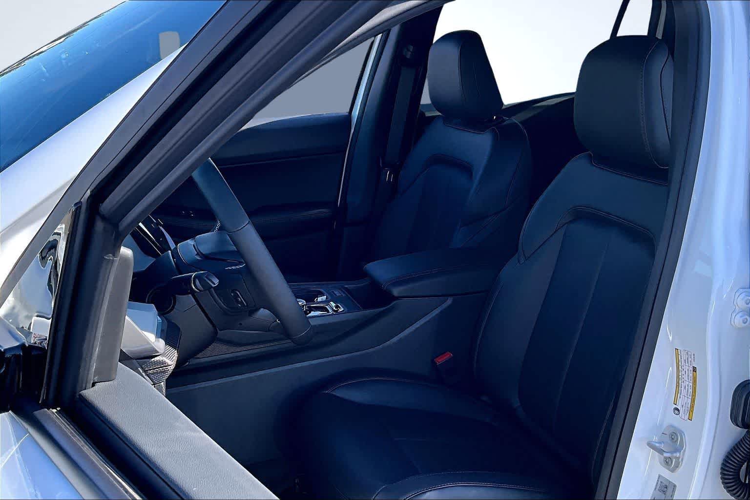 Thumbnail: 2026 Jeep Cherokee - 10