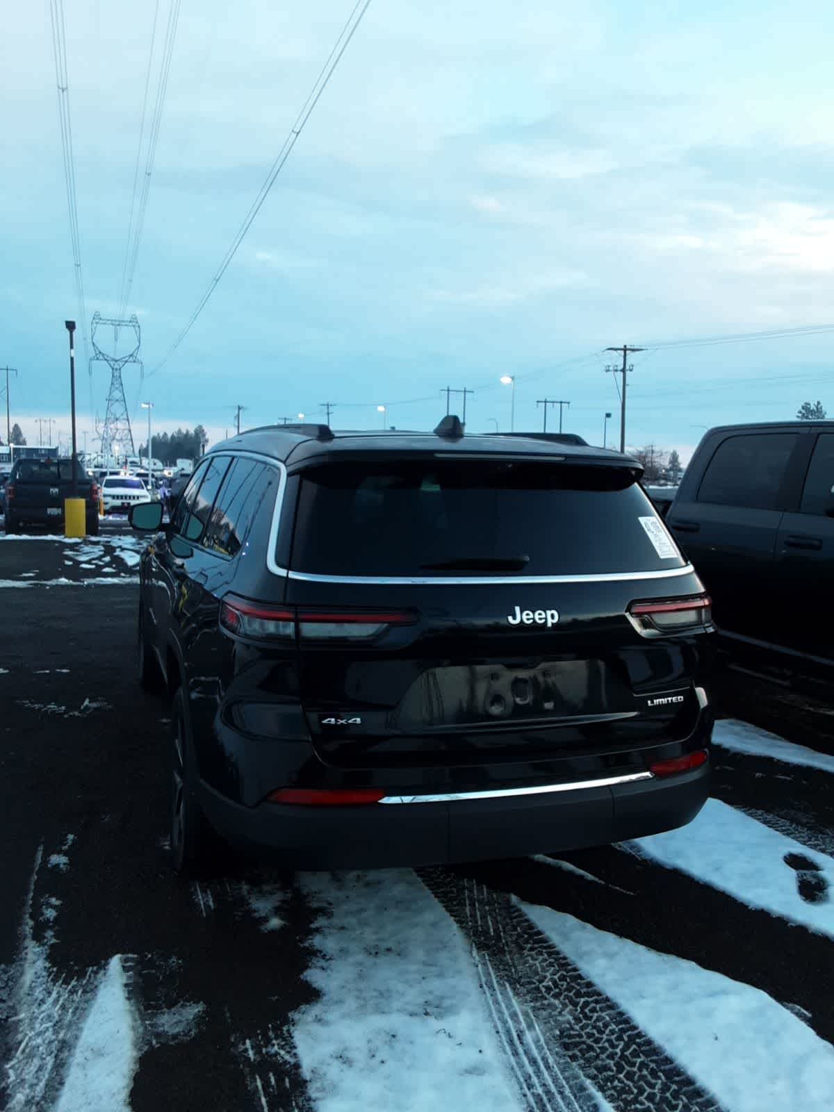 Thumbnail: 2024 Jeep Grand Cherokee L - 6