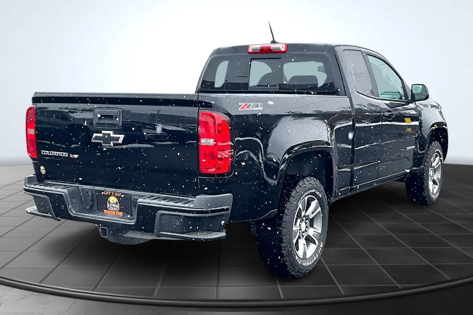 Thumbnail: 2019 Chevrolet Colorado - 23