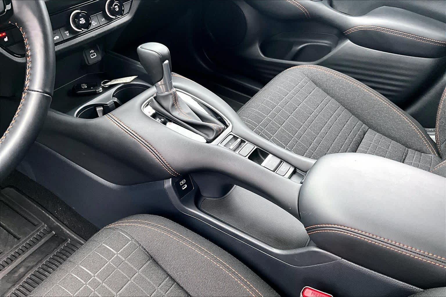 Thumbnail: 2025 Honda HR-V - 17