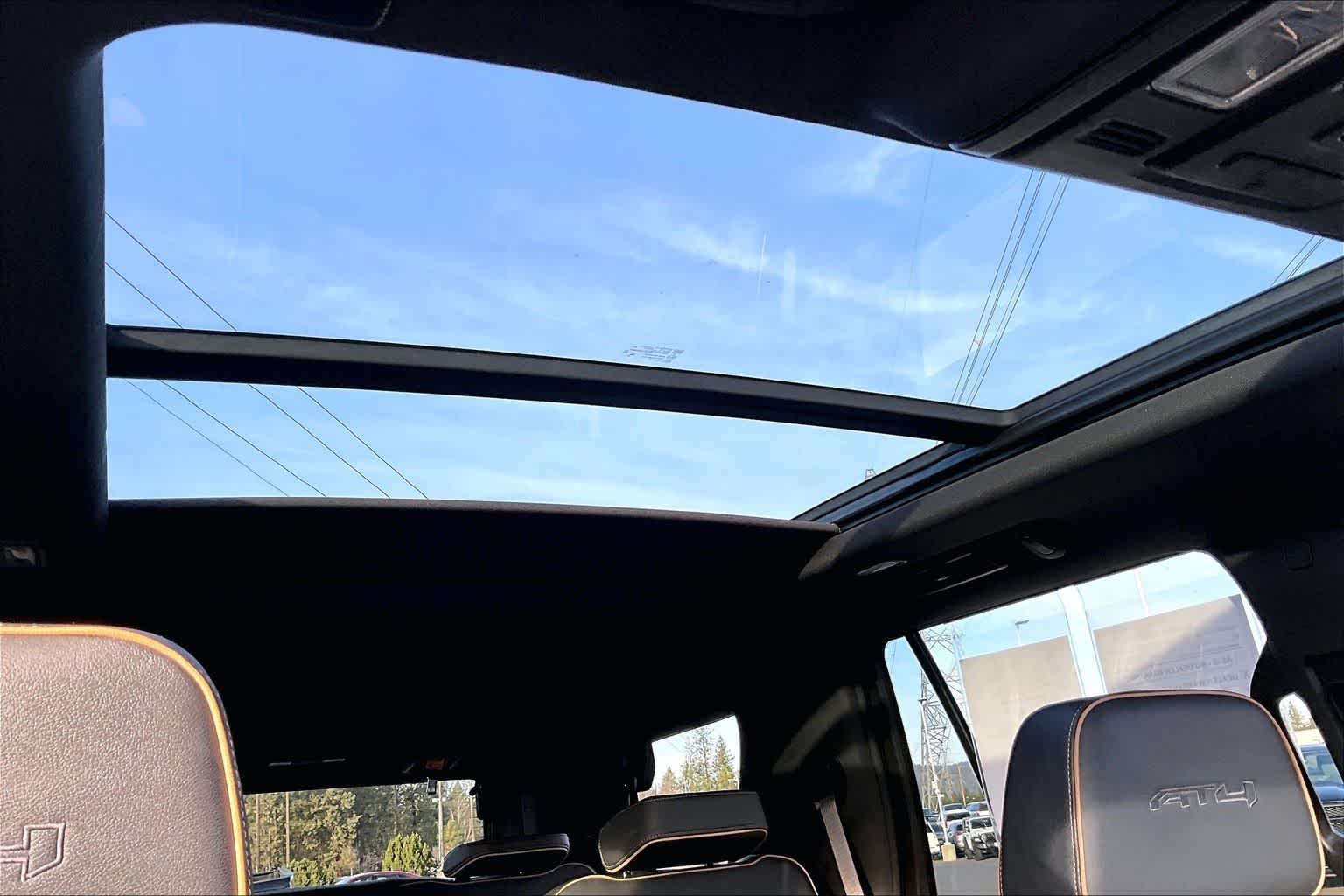 Thumbnail: 2024 GMC Yukon - 30