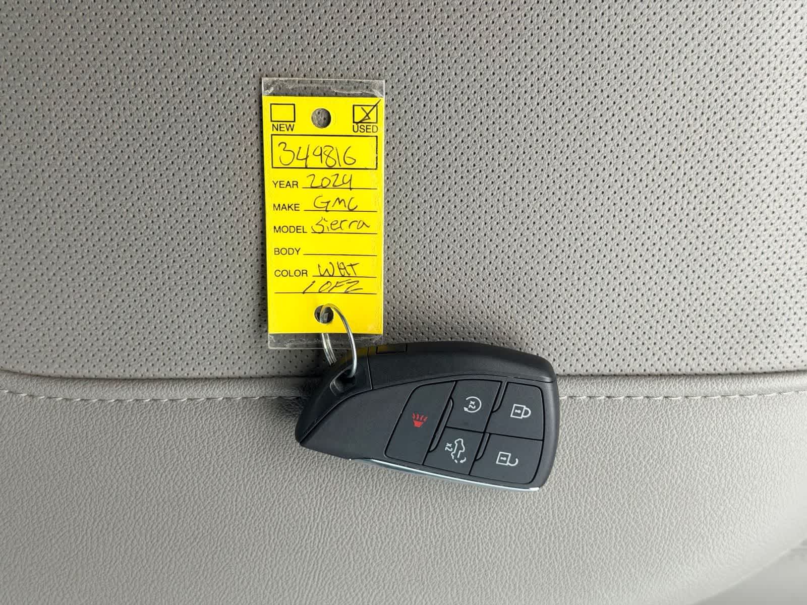 Thumbnail: 2024 GMC Sierra 2500 - 32