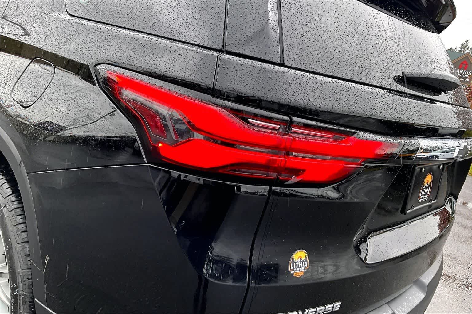 Thumbnail: 2023 Chevrolet Traverse - 32