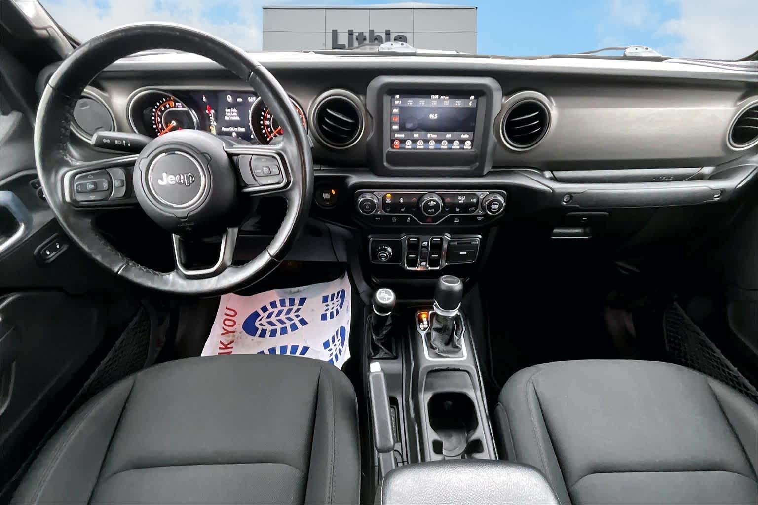 Thumbnail: 2022 Jeep Gladiator - 10