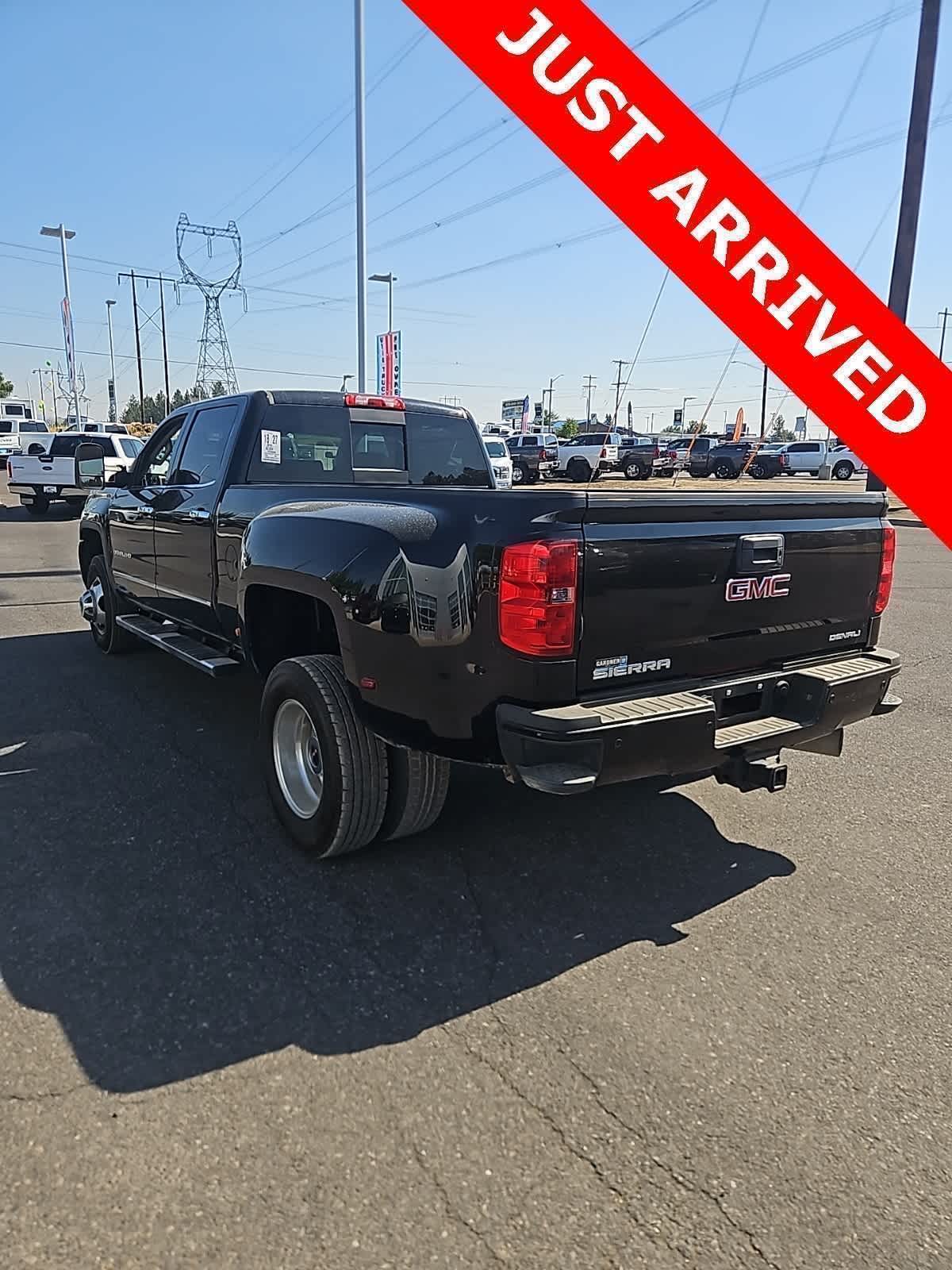 Thumbnail: 2015 GMC Sierra 3500 - 6