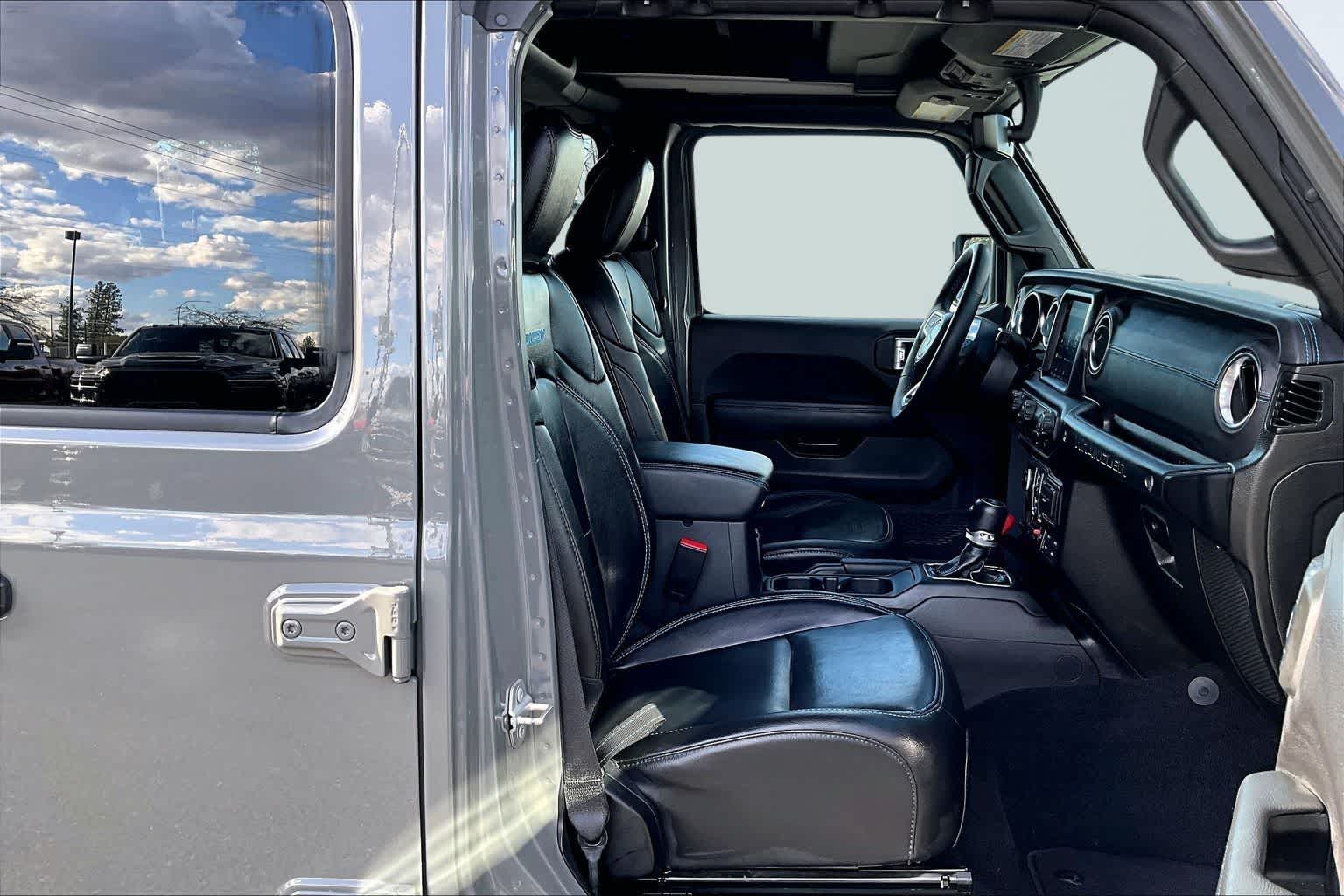 Thumbnail: 2023 Jeep Wrangler - 14