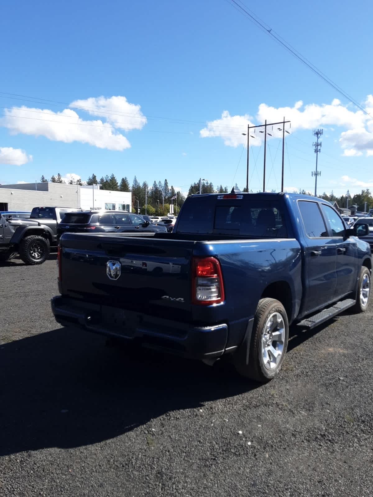 2024 Ram 1500 Tradesman photo 3