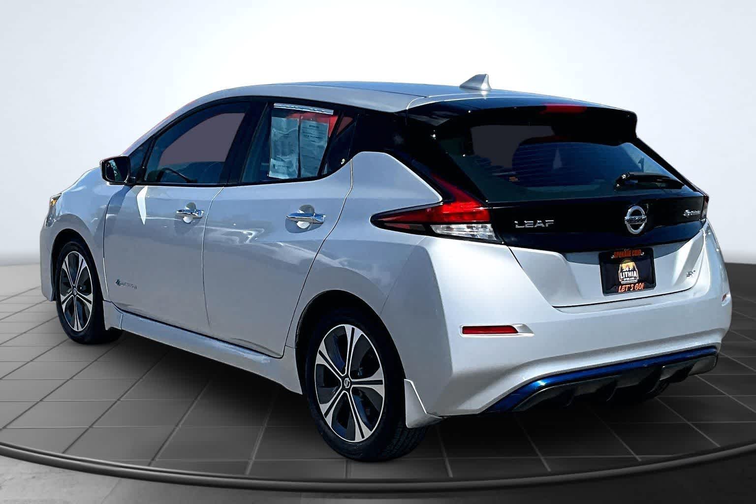 Thumbnail: 2018 Nissan Leaf - 4