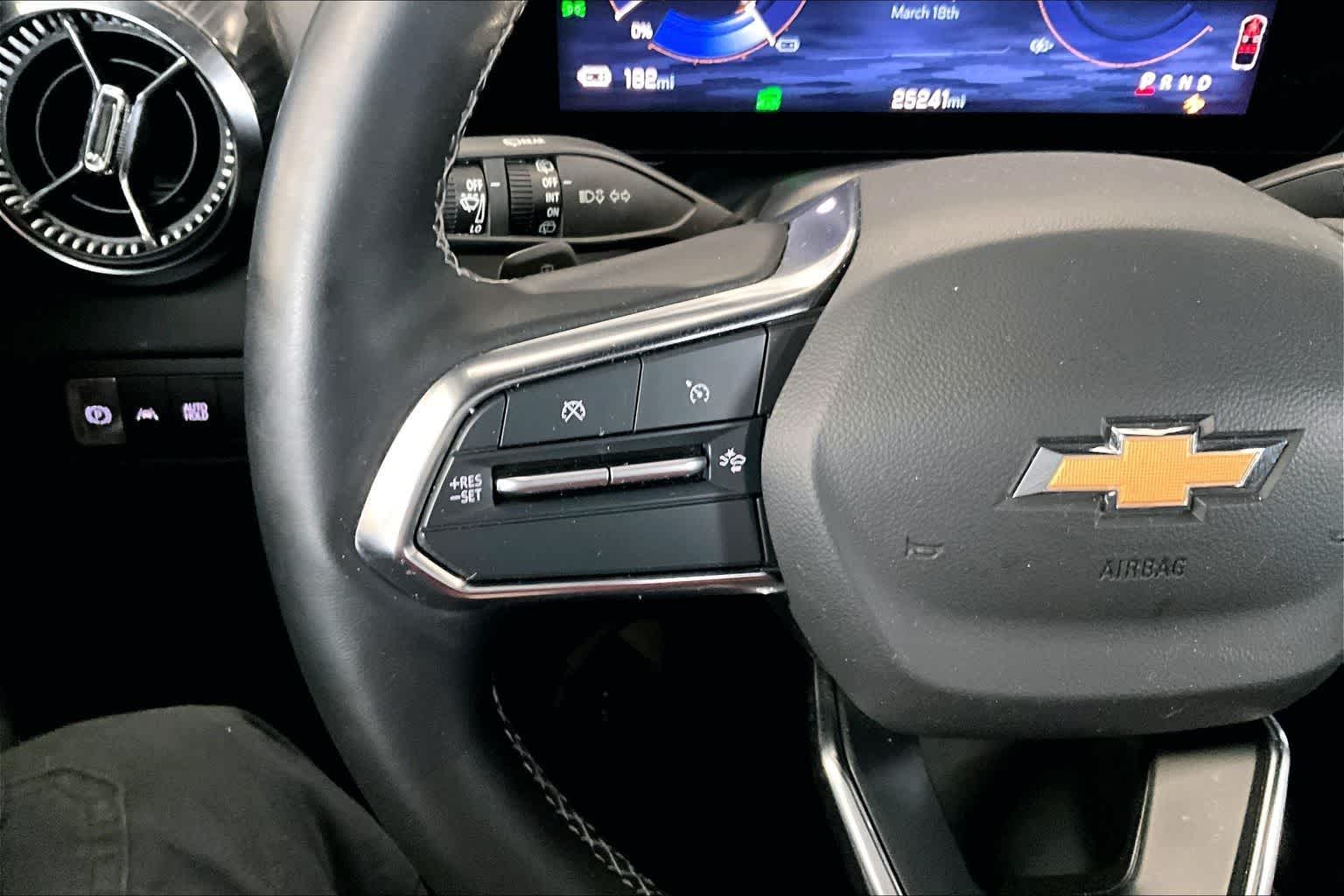 Thumbnail: 2024 Chevrolet Blazer EV - 25