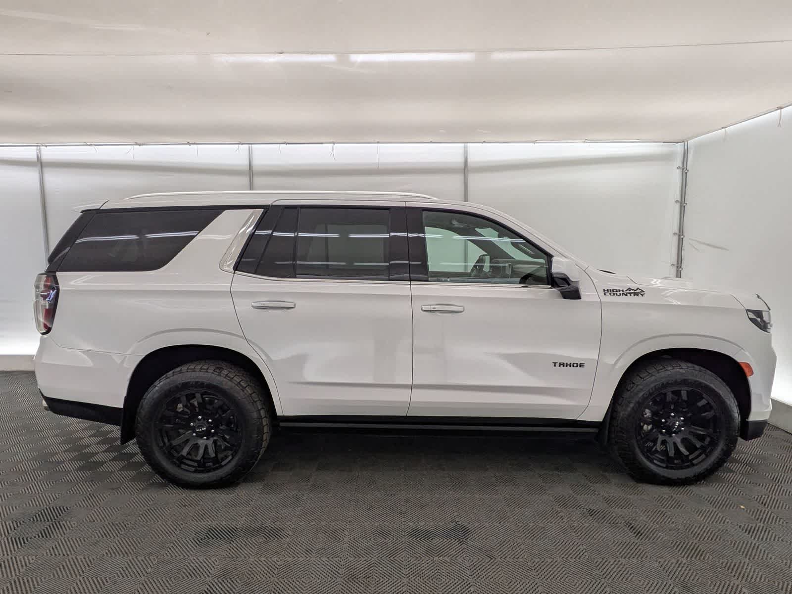 Thumbnail: 2023 Chevrolet Tahoe - 7