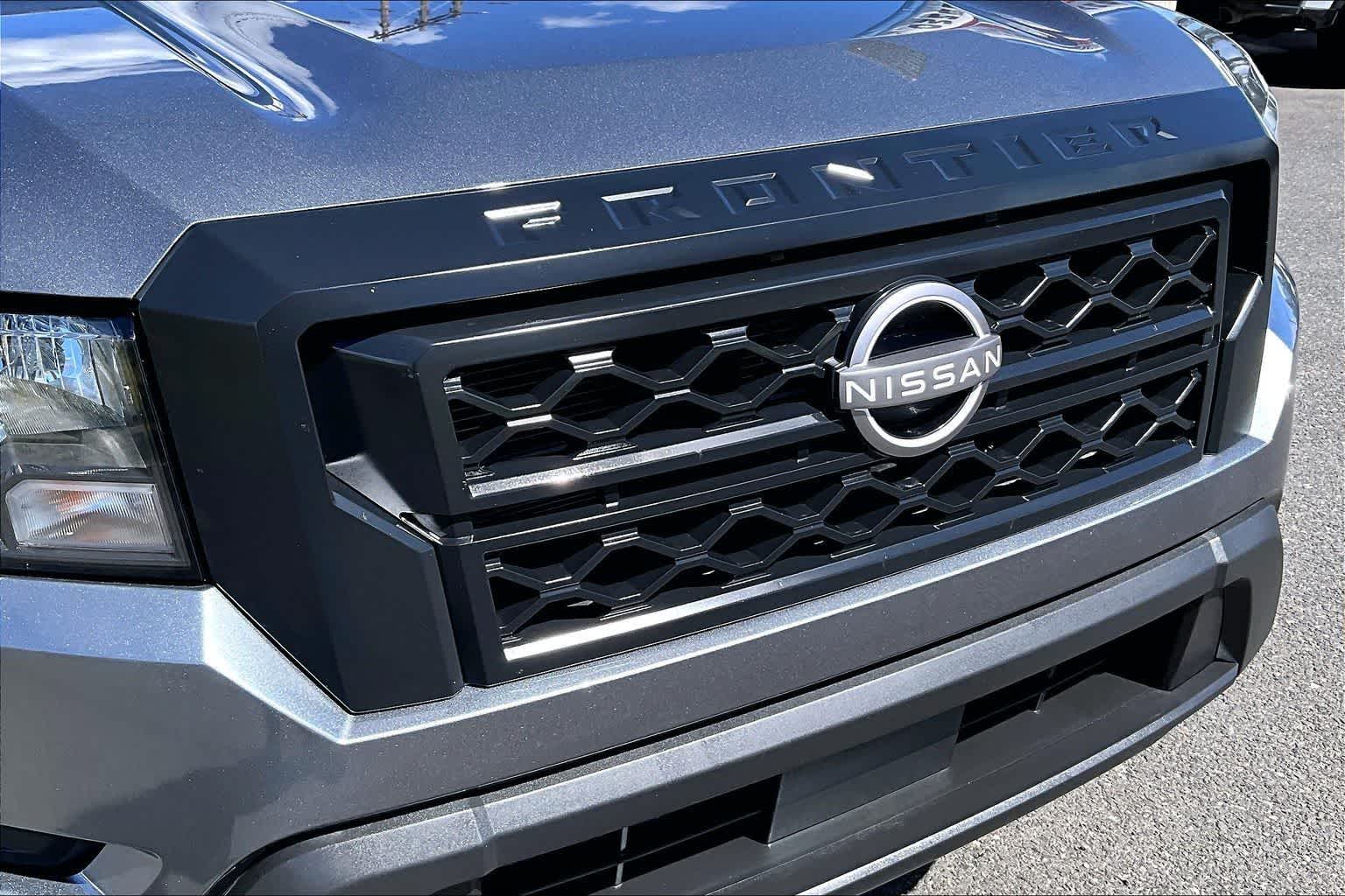 Thumbnail: 2023 Nissan Frontier - 33