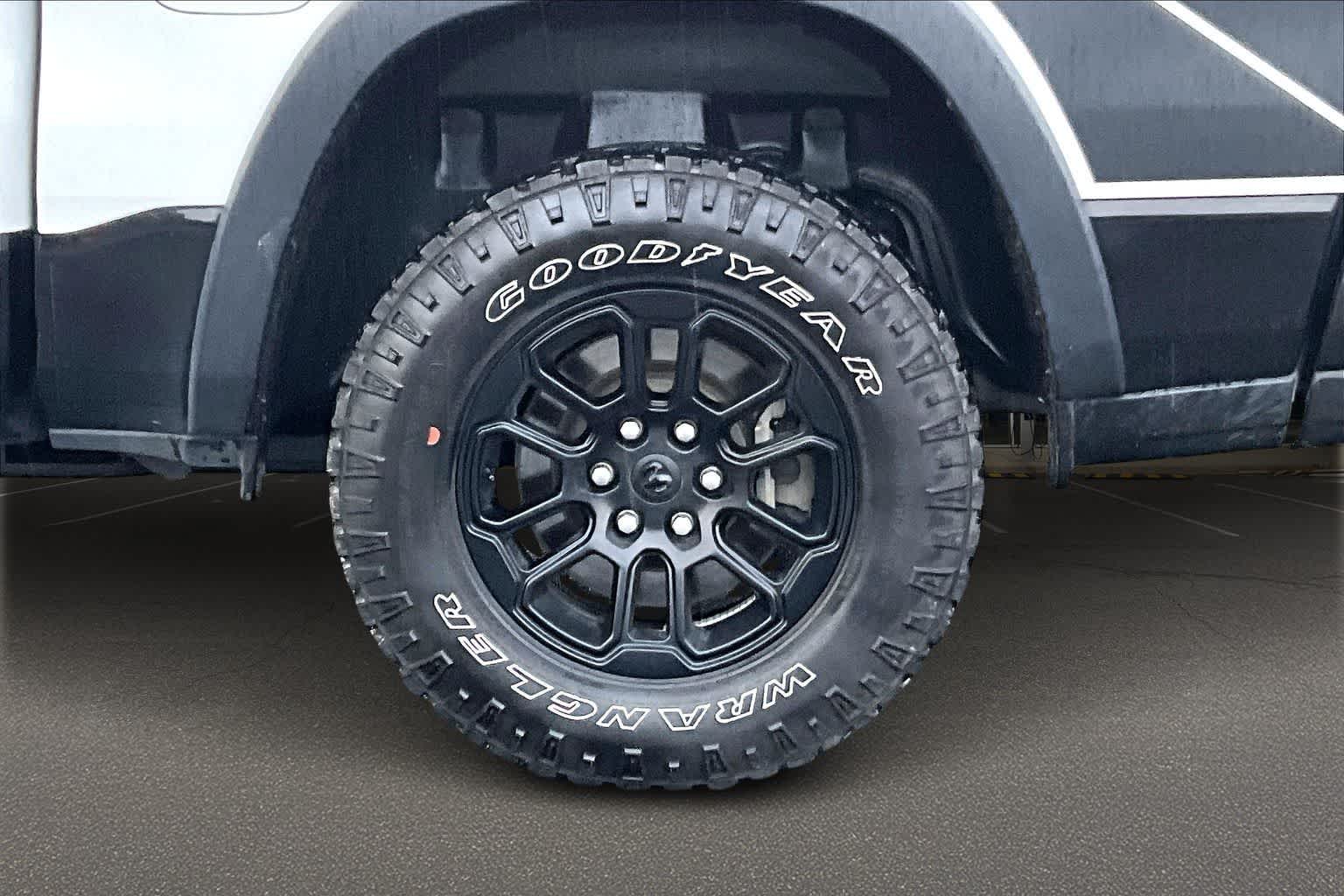 Thumbnail: 2025 RAM 1500 - 36