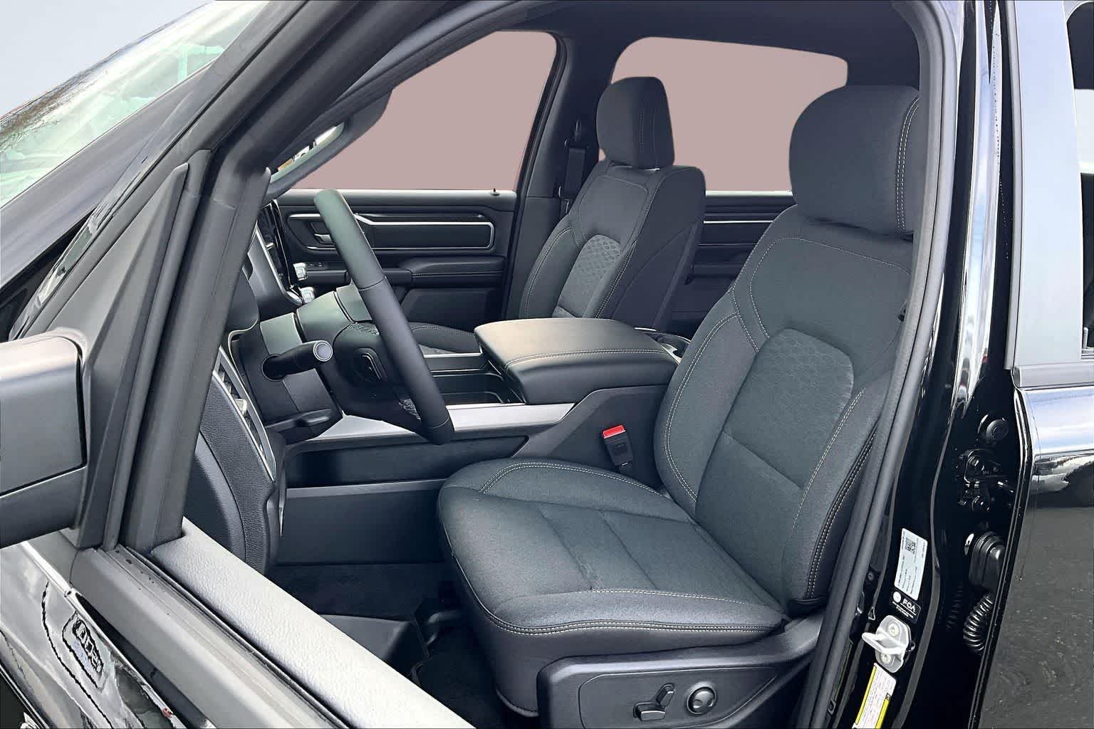 Thumbnail: 2026 RAM 1500 - 11