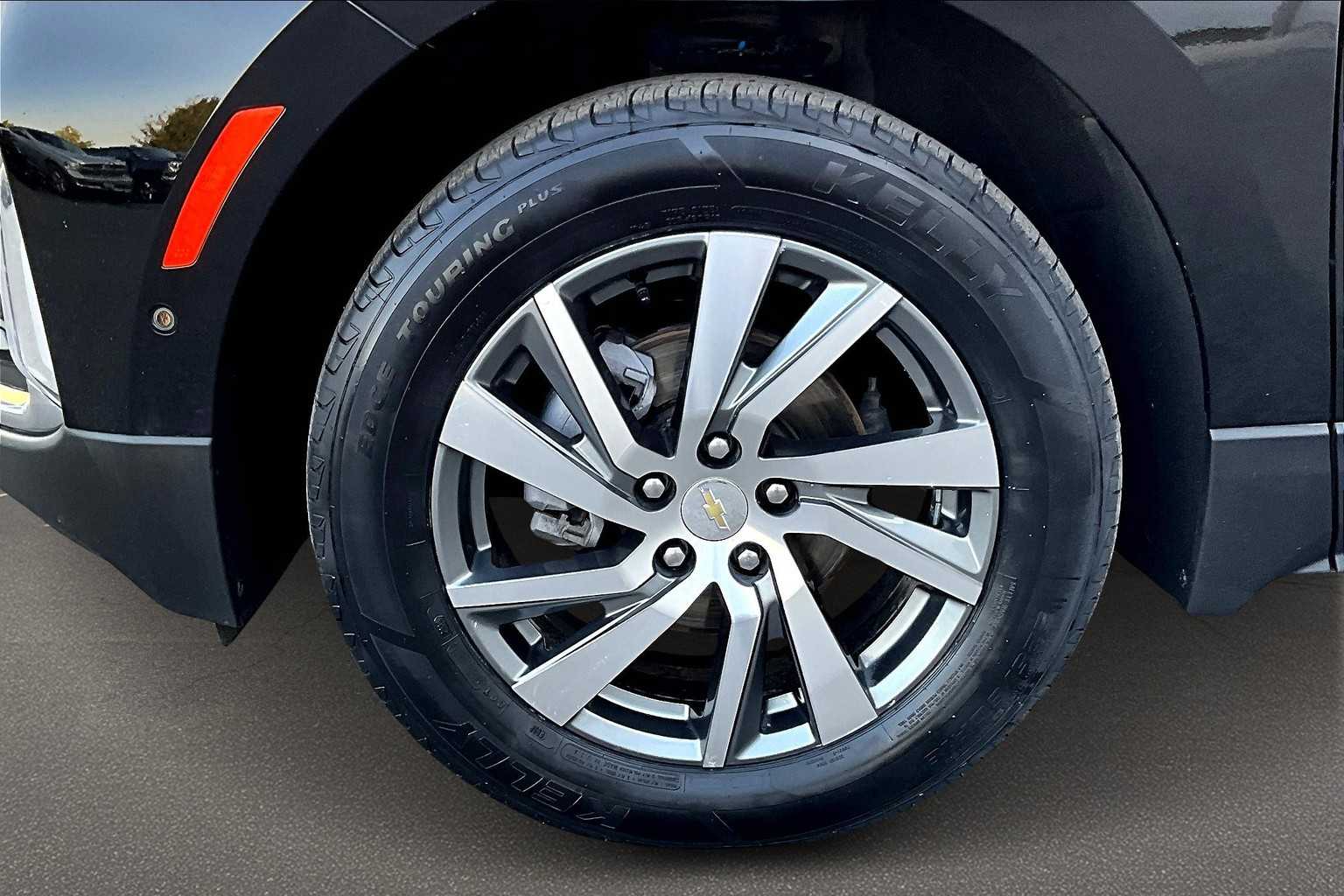 Thumbnail: 2024 Chevrolet Equinox - 8