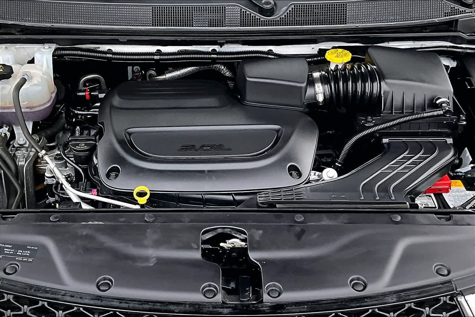 Thumbnail: 2024 Chrysler Pacifica - 9