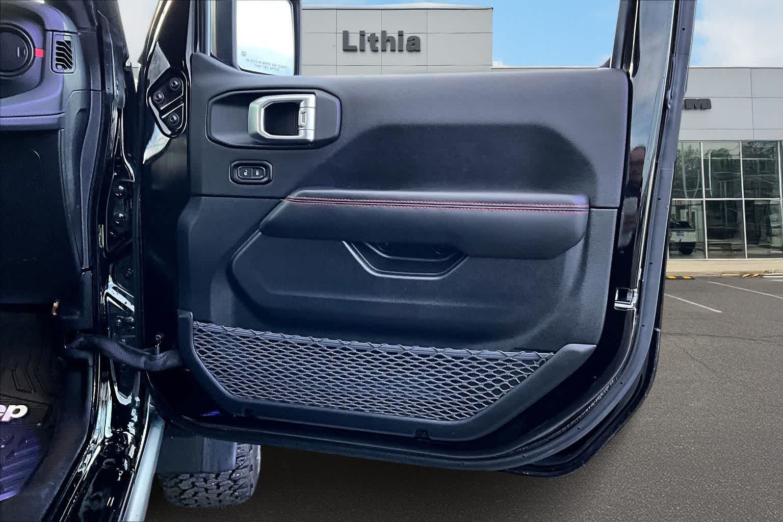 Thumbnail: 2024 Jeep Wrangler - 29