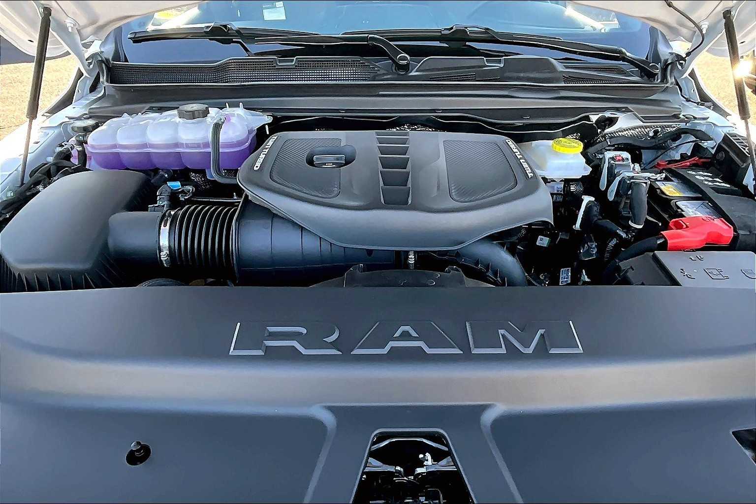 Thumbnail: 2026 RAM 1500 - 9