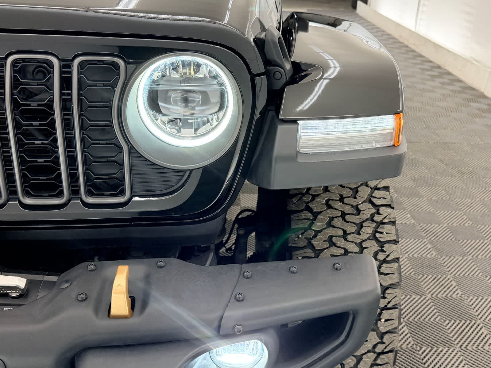 Thumbnail: 2024 Jeep Wrangler - 10