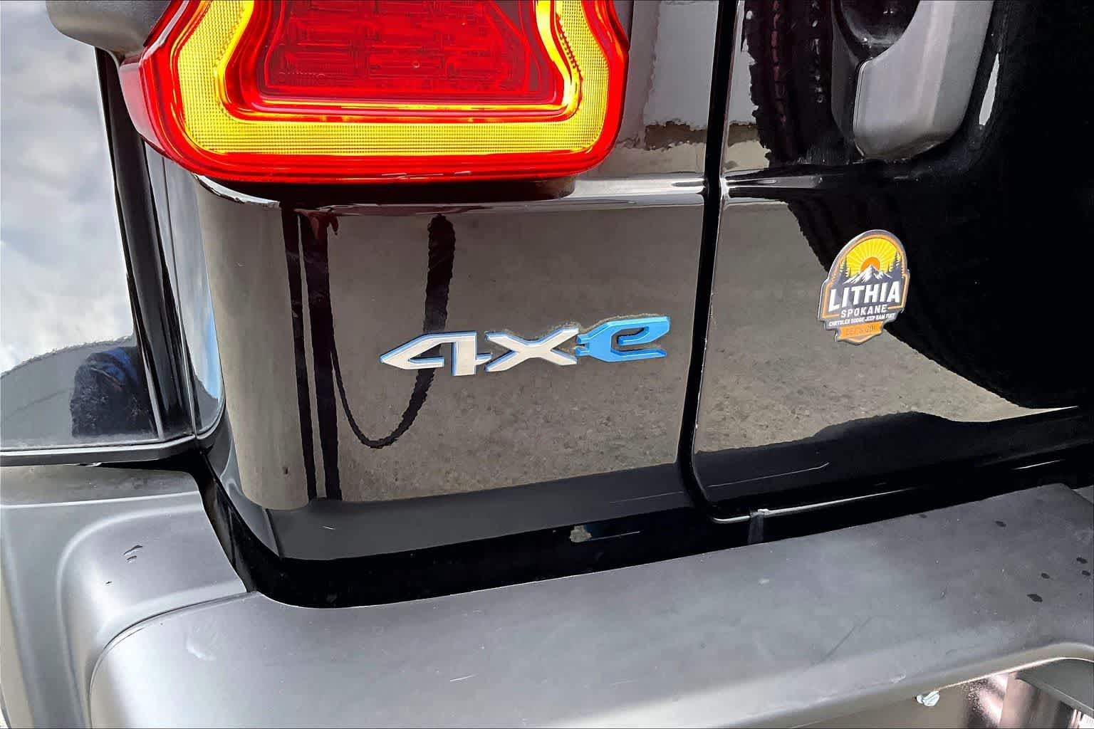 Thumbnail: 2023 Jeep Wrangler - 6