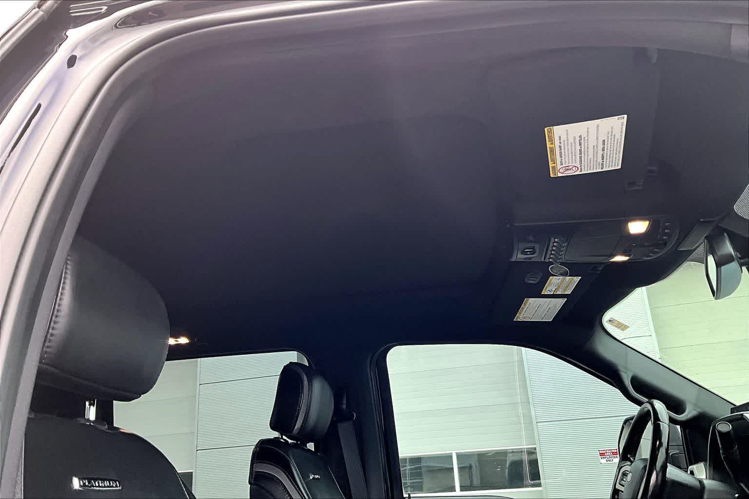 Thumbnail: 2019 Ford Econoline - 30