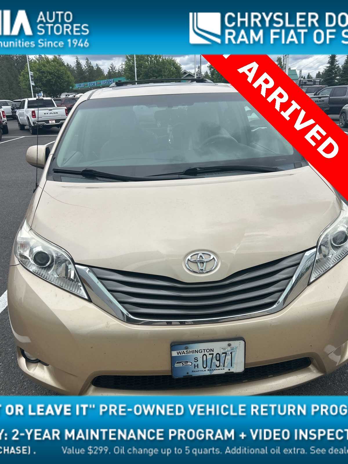 Thumbnail: 2014 Toyota Sienna - 1