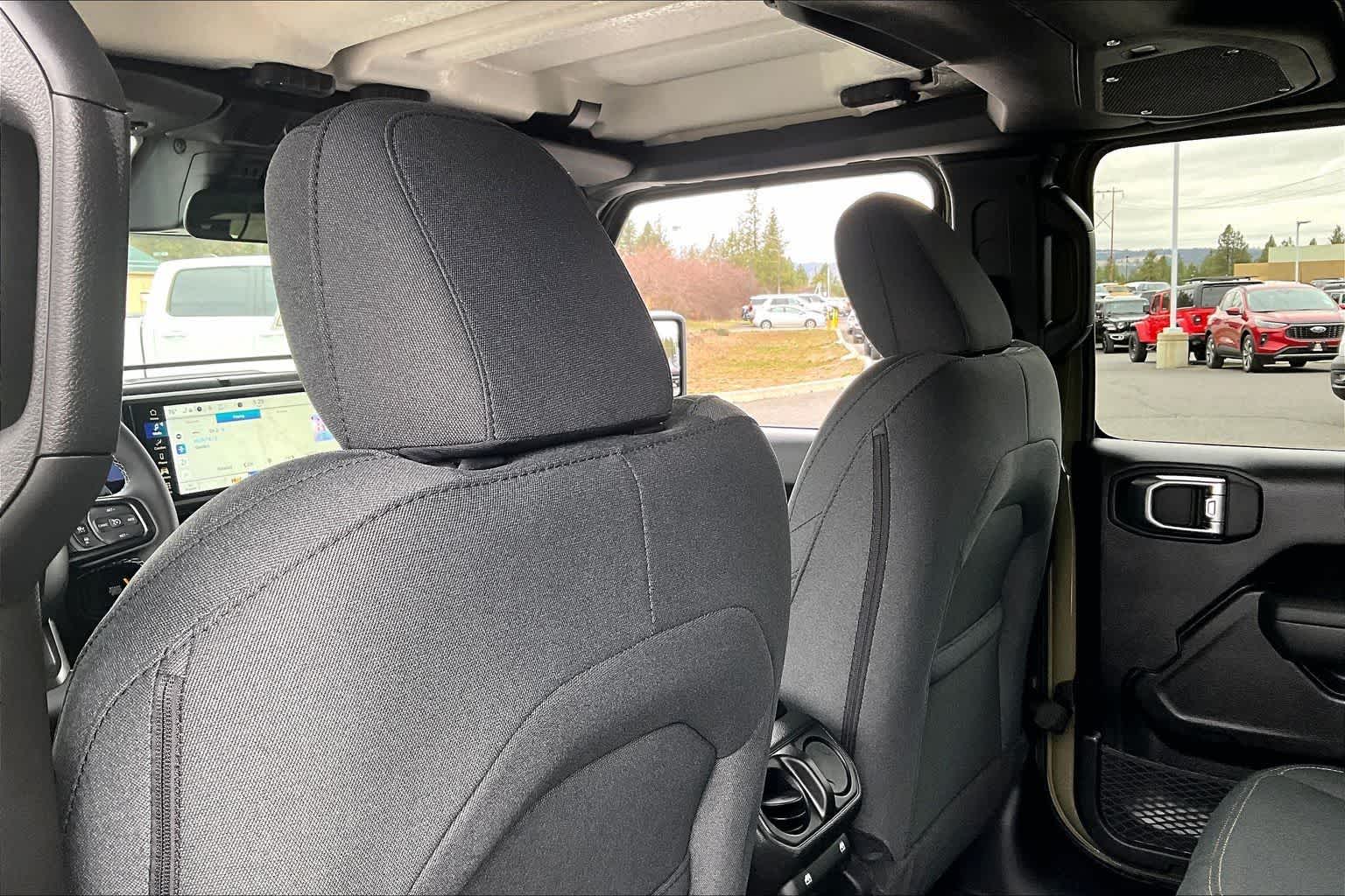 Thumbnail: 2026 Jeep Wrangler - 12