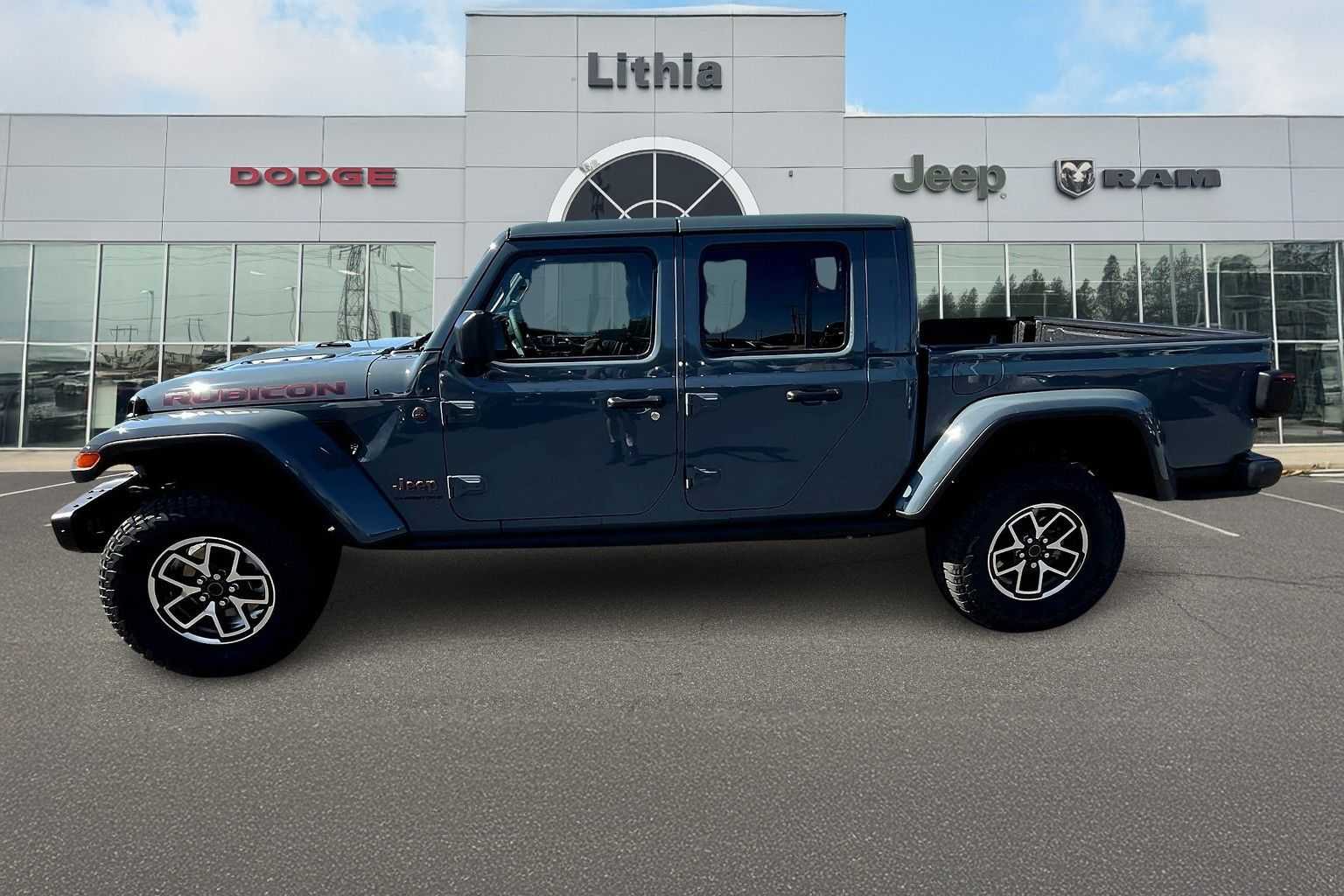 Thumbnail: 2025 Jeep Gladiator - 3