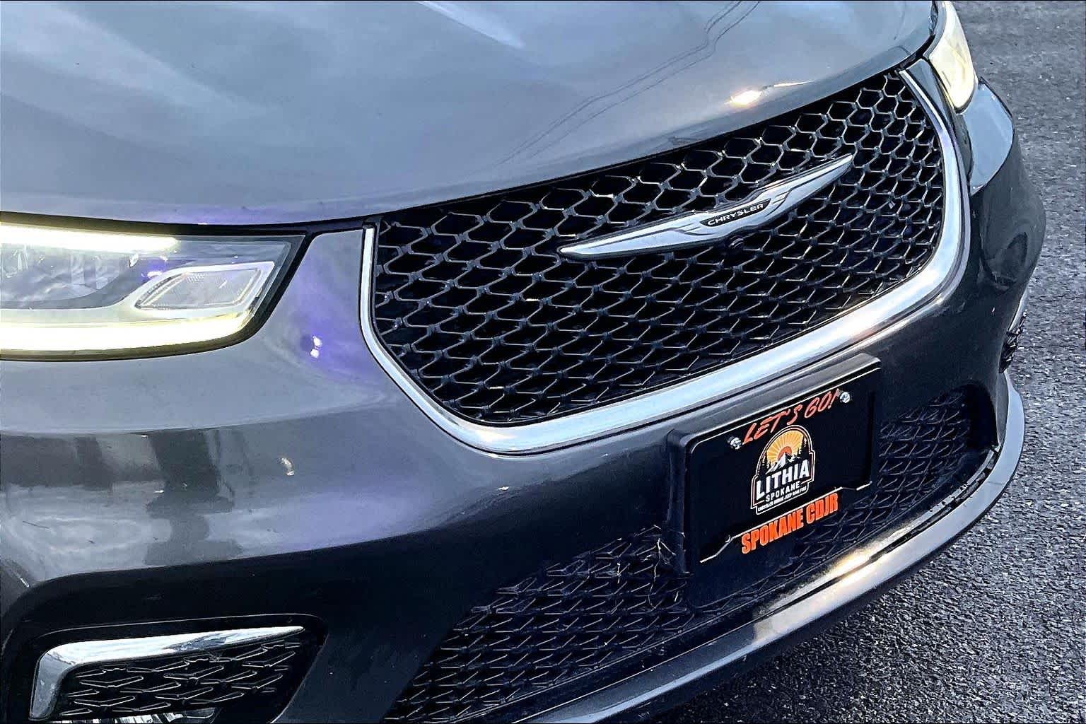 Thumbnail: 2022 Chrysler Pacifica - 33