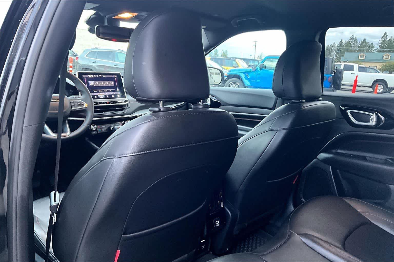 Thumbnail: 2024 Jeep Compass - 12