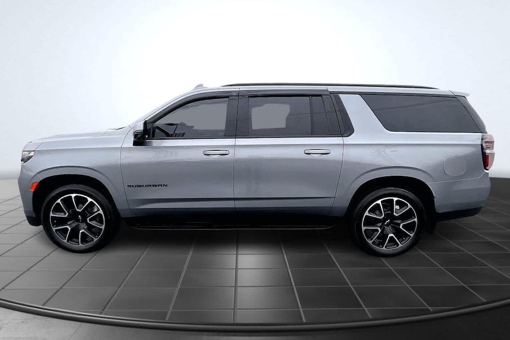 Used 2023 Chevrolet Suburban RST SUV