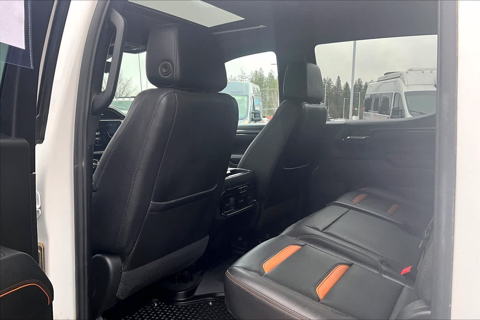 Thumbnail: 2025 GMC Sierra 1500 - 12