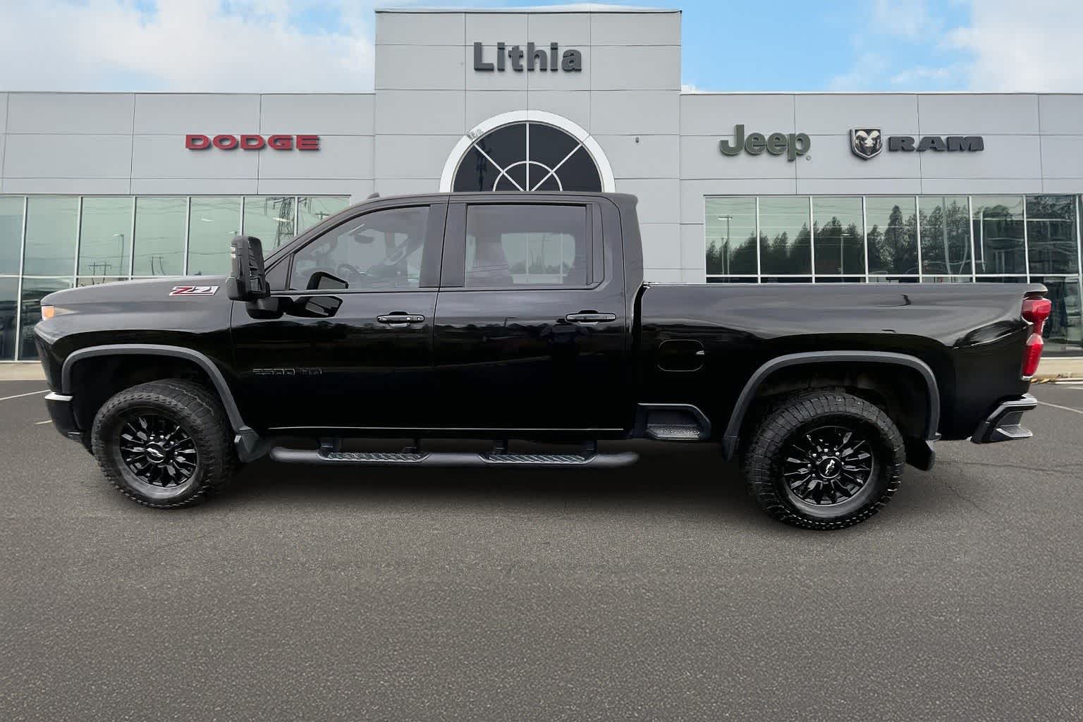 Thumbnail: 2021 Chevrolet Silverado 2500 - 3