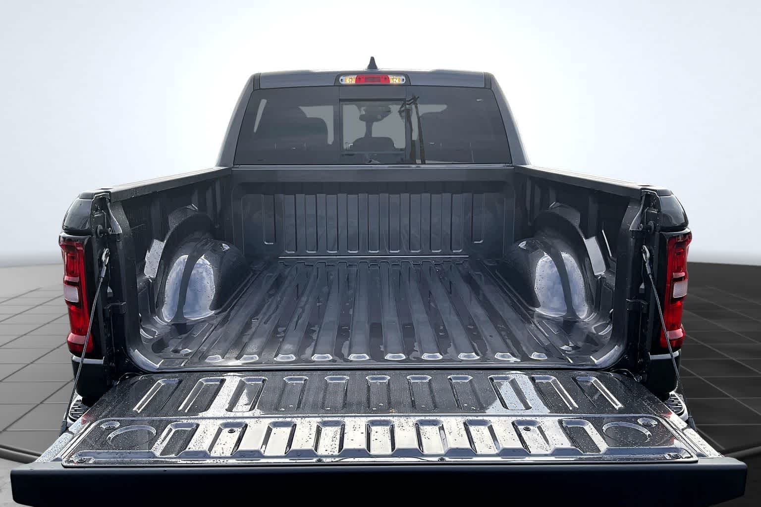 Thumbnail: 2026 RAM 1500 - 19