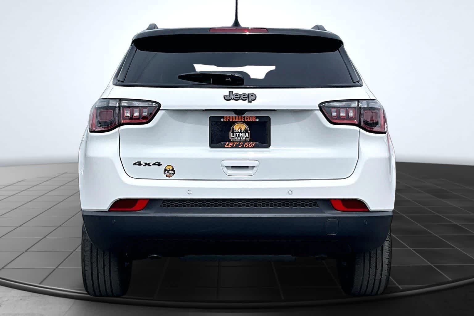 Thumbnail: 2026 Jeep Compass - 5
