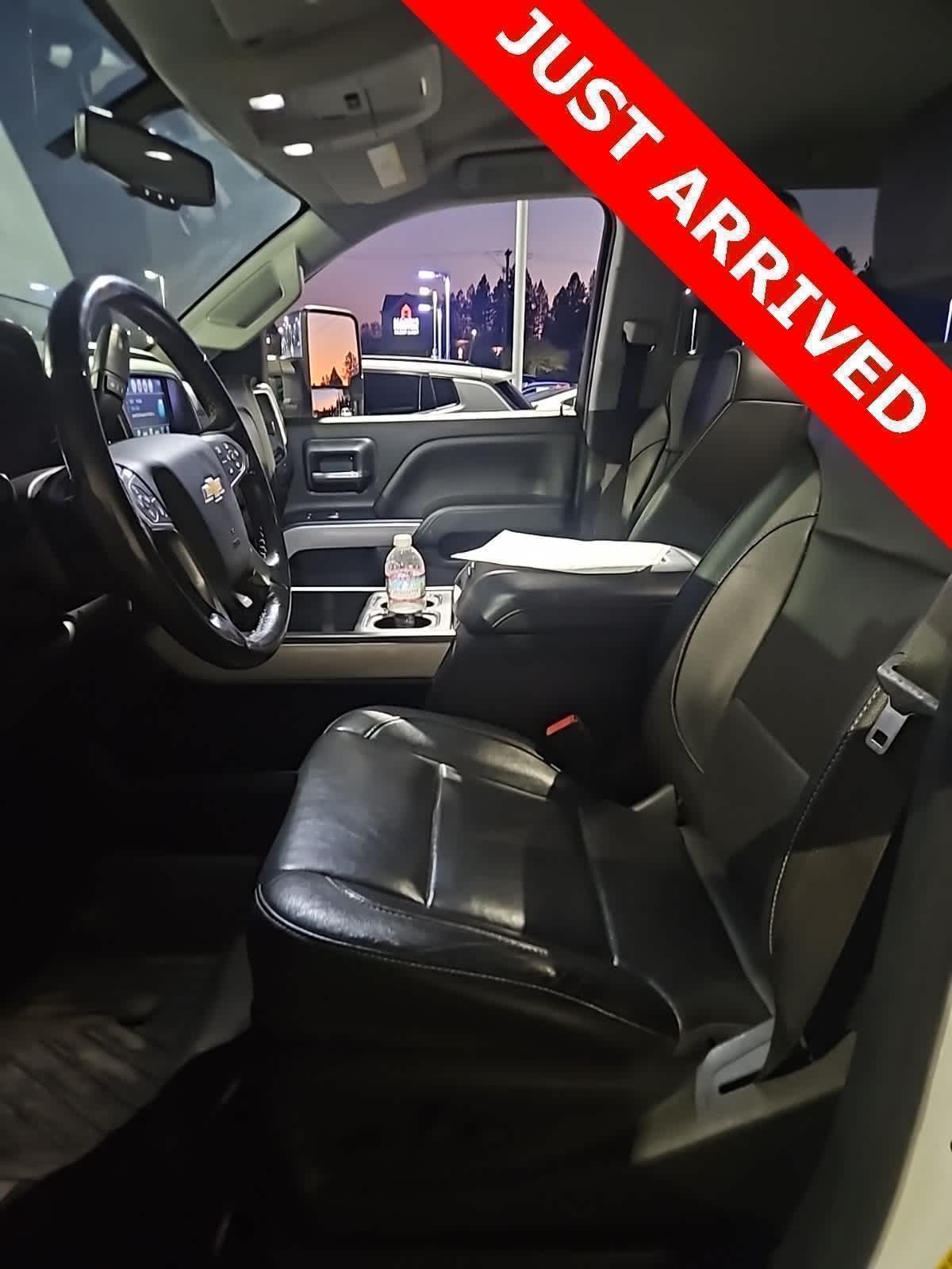 2018 Chevrolet Silverado 3500HD LTZ photo 2