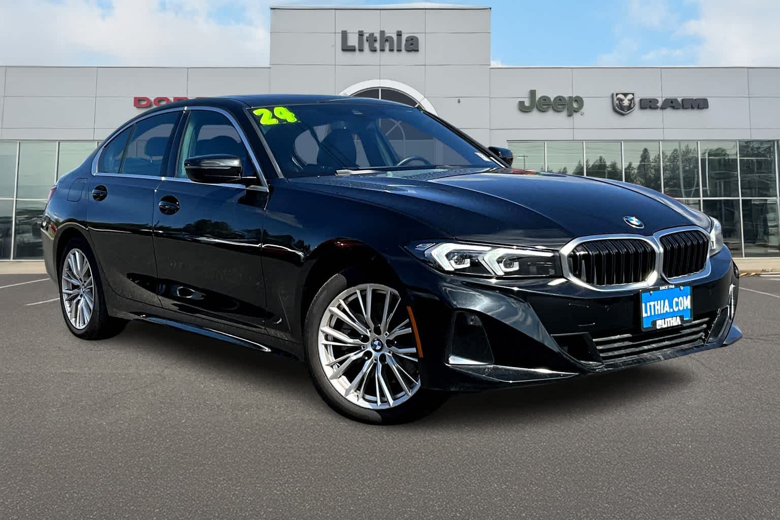 2024 Bmw 330i photo 2