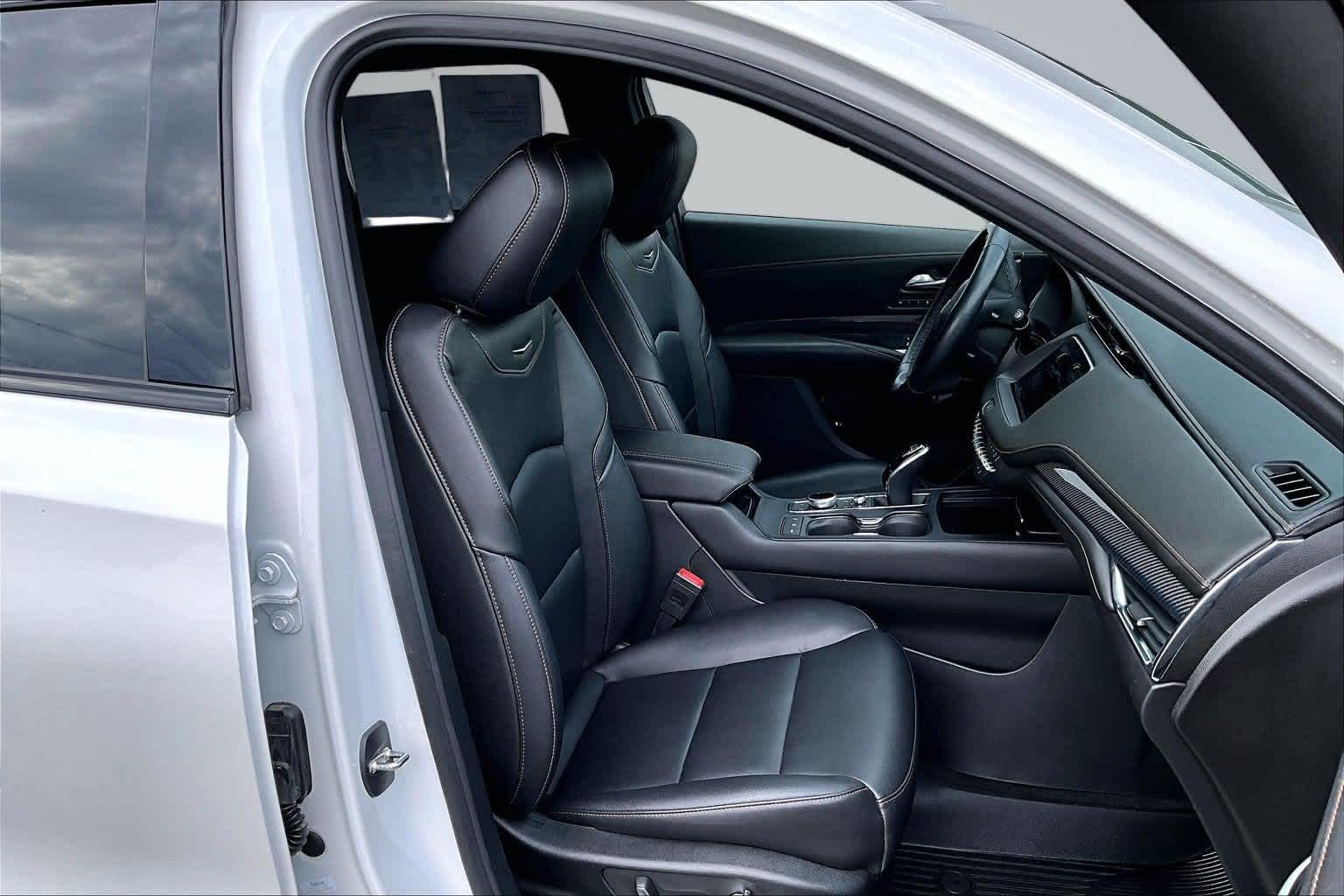 2023 Cadillac XT4 Sport - Photo 14
