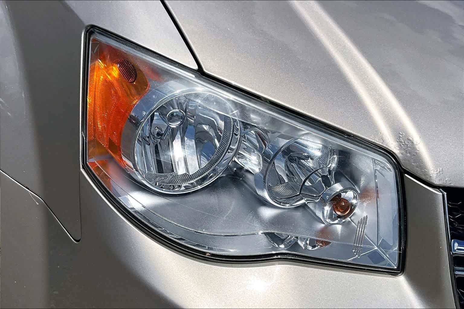 Thumbnail: 2013 Dodge Grand Caravan - 31