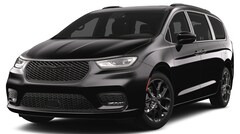 2023 Chrysler Pacifica TOURING L AWD Passenger Van