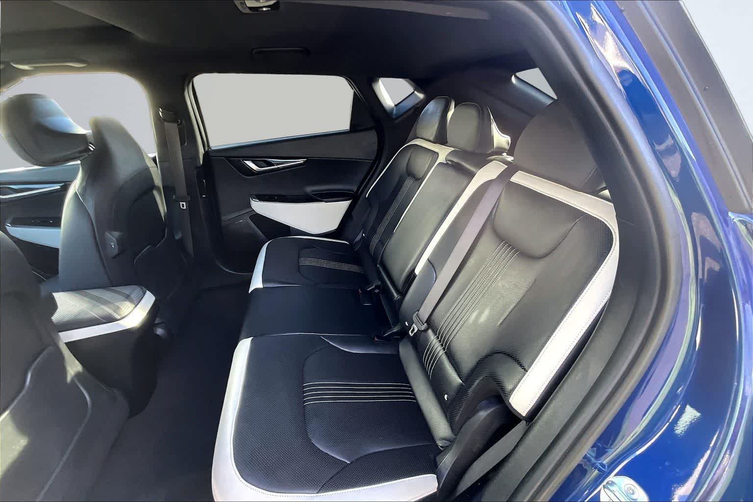 Thumbnail: 2023 Kia EV6 - 13