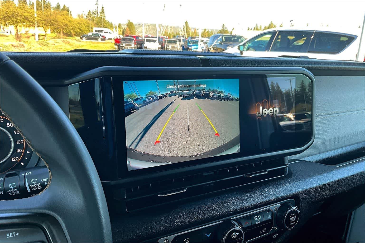 Thumbnail: 2024 Jeep Wrangler - 27