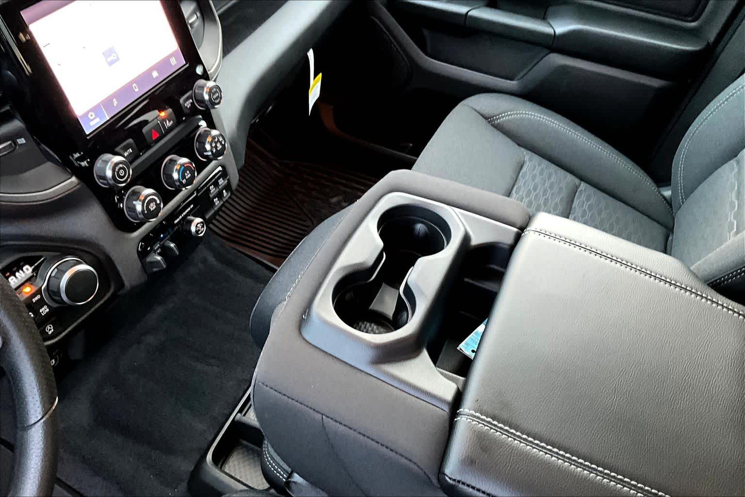 Thumbnail: 2025 RAM 1500 - 17