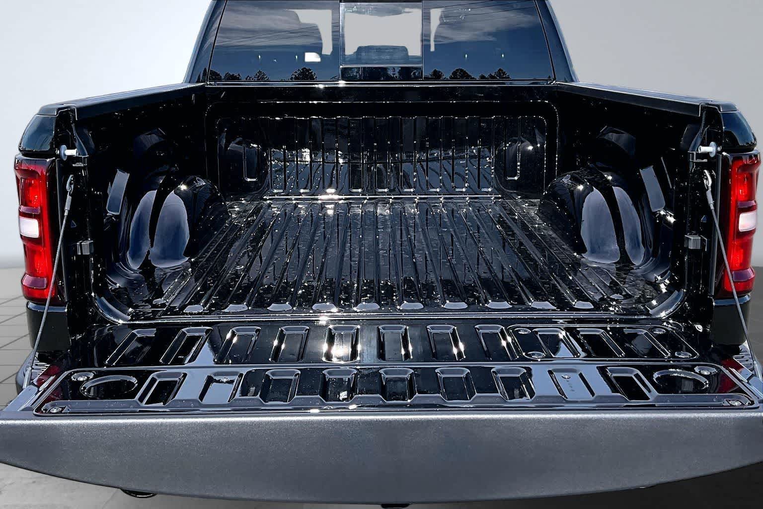 Thumbnail: 2026 RAM 1500 - 19