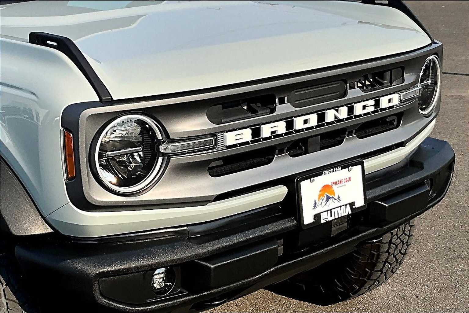 Thumbnail: 2021 Ford Bronco - 32