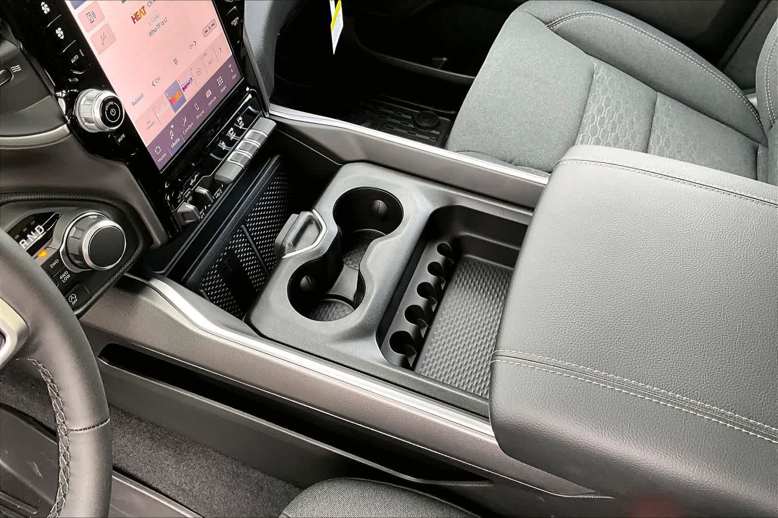 Thumbnail: 2026 RAM 1500 - 17