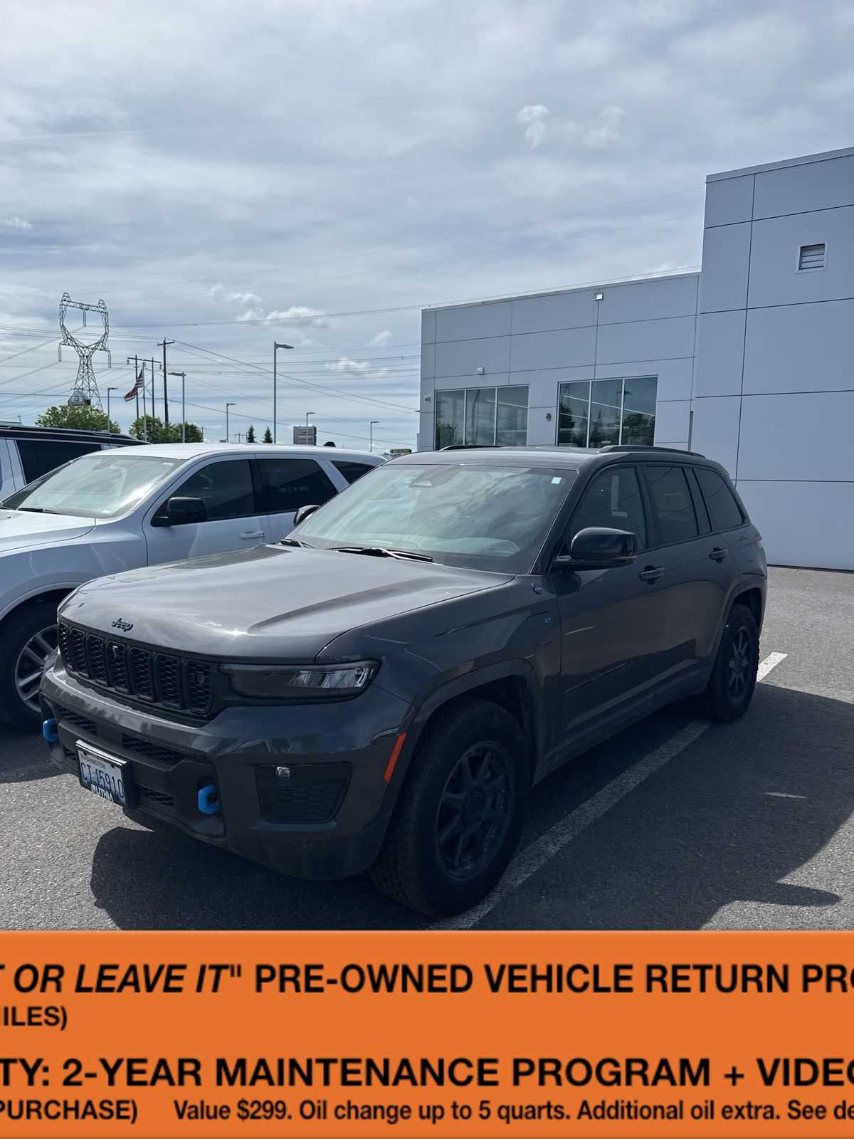 2025 Jeep Grand Cherokee Trailhawk 4xe 4x4's photo