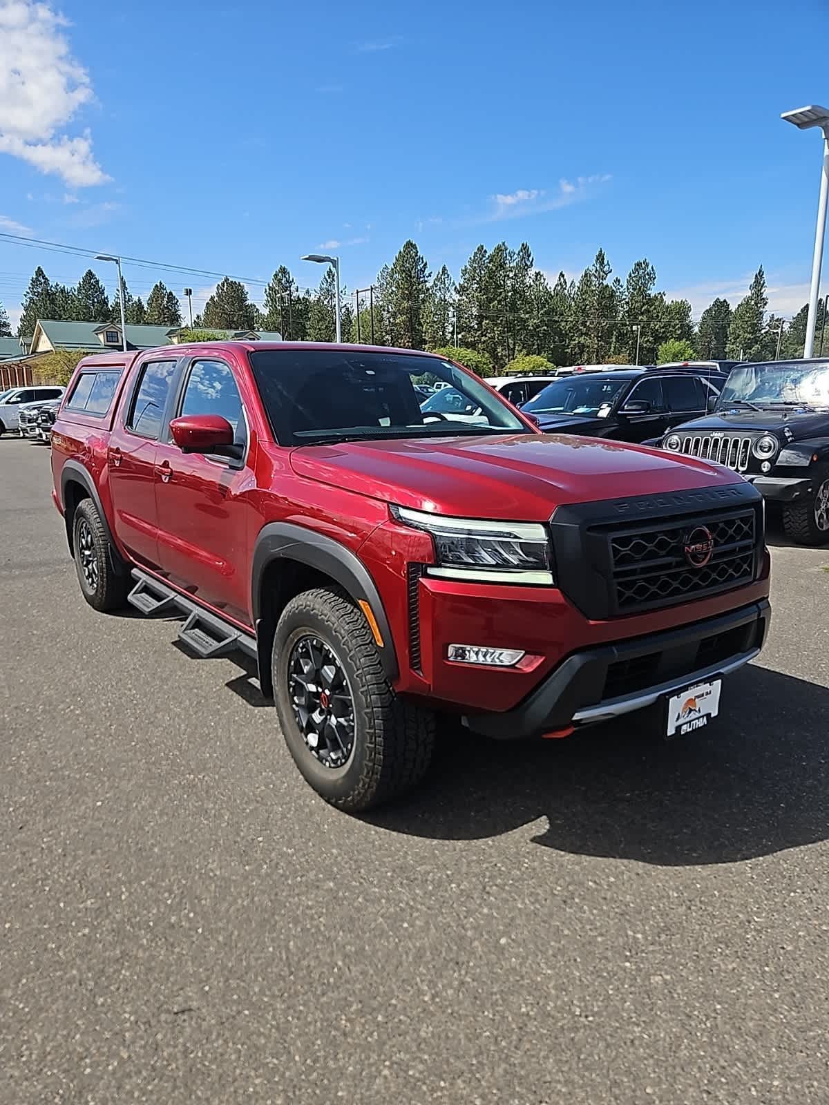 2023 Nissan Frontier PRO-4X photo 3