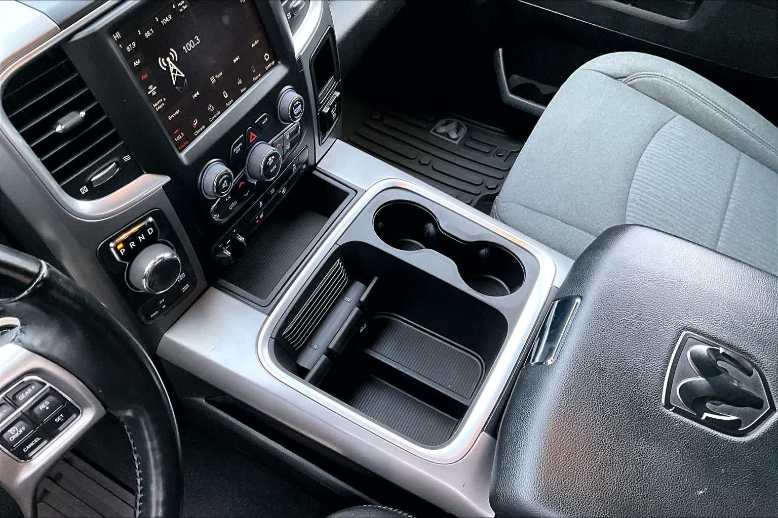 Thumbnail: 2022 RAM 1500 Classic - 17