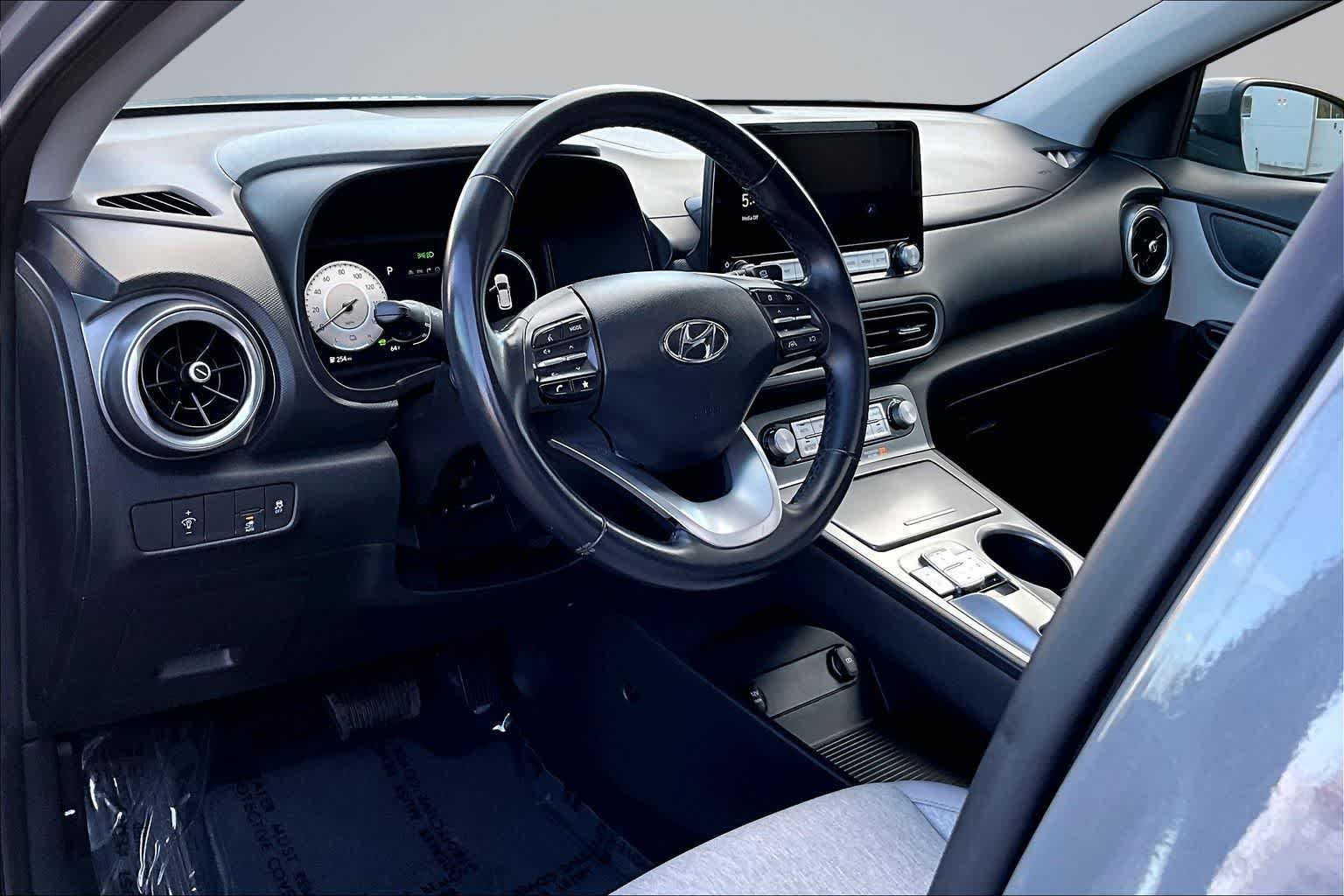 Used 2023 Hyundai Kona EV SEL with VIN KM8K33AG4PU176612 for sale in Spokane, WA